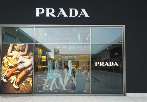 outlet prada italien|prada factory outlet store online.